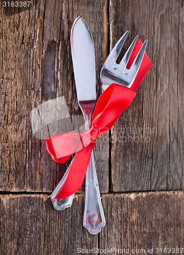 Image of fork and knife