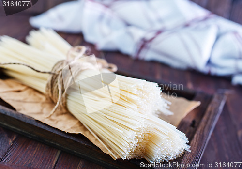 Image of raw rice noodles