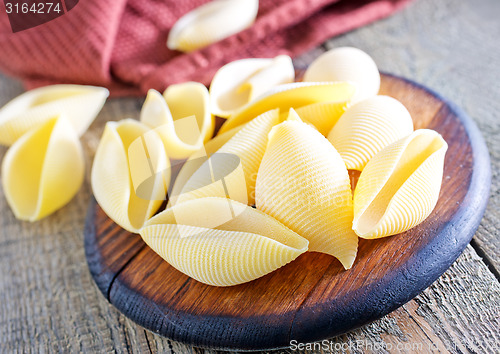 Image of raw pasta