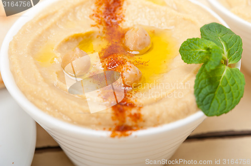 Image of Hummus with pita bread 