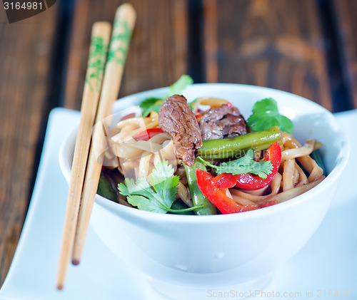 Image of noodles with meat