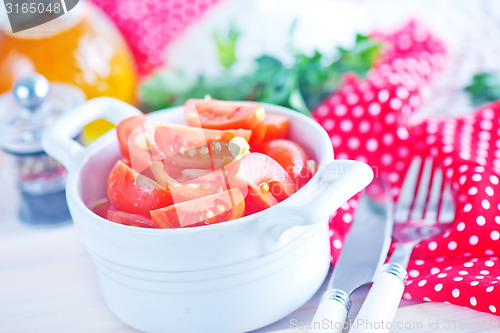 Image of tomato salad