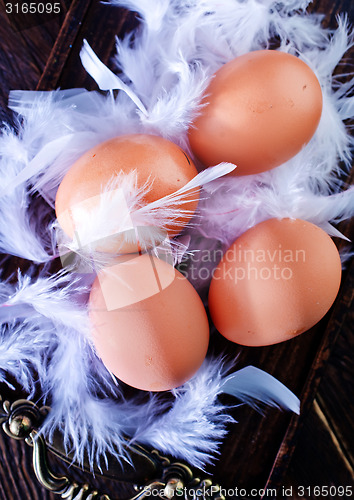 Image of raw eggs