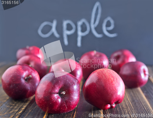 Image of red apples