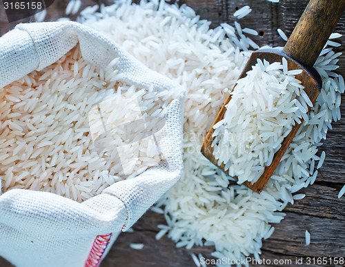 Image of raw rice