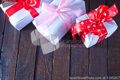 Image of boxes for present