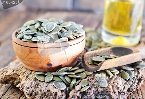 Image of pumpkin seed