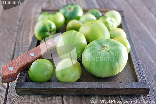 Image of green tomato