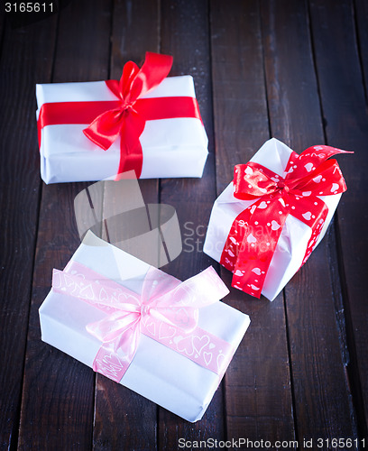 Image of boxes for present