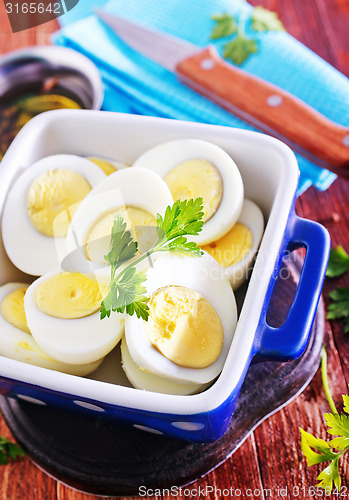 Image of boiled eggs