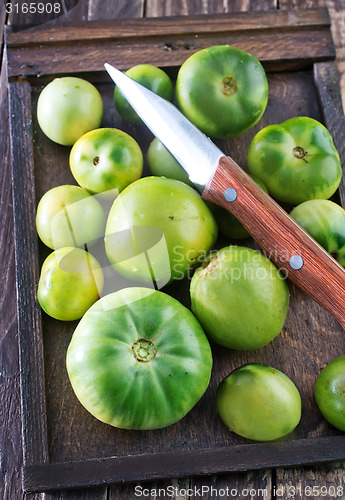 Image of green tomato