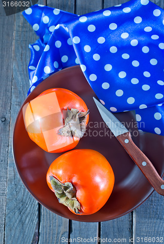 Image of Ripe persimmons 