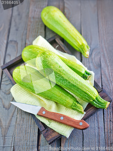 Image of raw zucchini