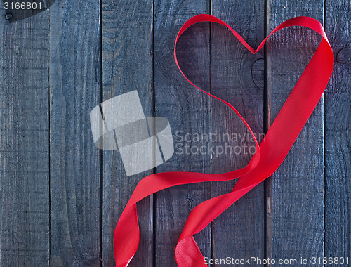 Image of red ribbon