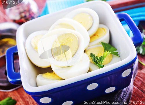 Image of boiled eggs