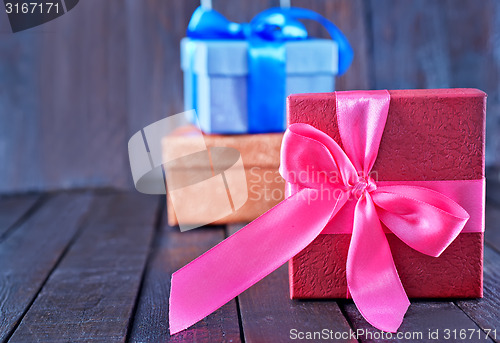 Image of presents