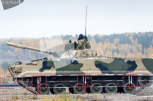 Image of Infantry fighting vehicle BMP-3M in motion