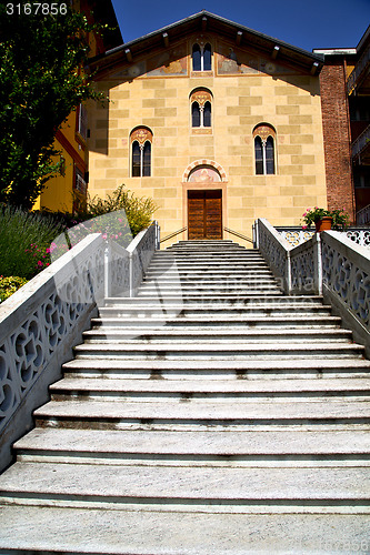 Image of  church  in  the tradate old   closed  sidewalk italy  lombardy 