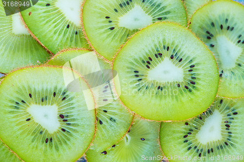 Image of fresh kiwi