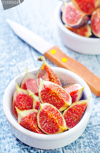 Image of fresh figs