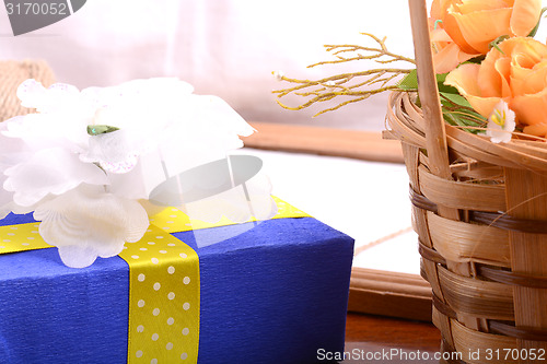 Image of gift box with flowers