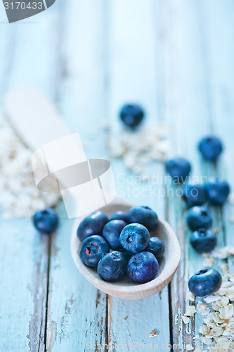 Image of oat flakes and blueberry