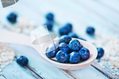 Image of oat flakes and blueberry