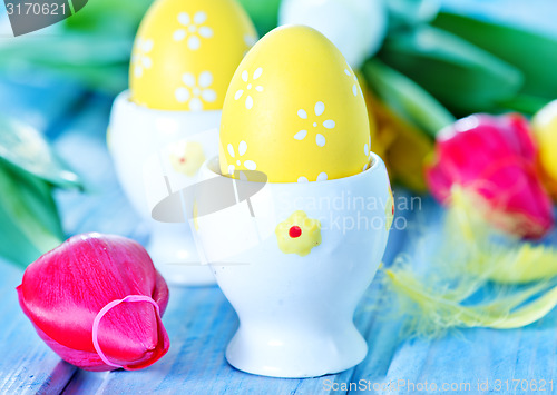 Image of easter eggs and flowers