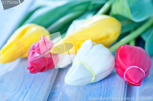 Image of flowers on a table