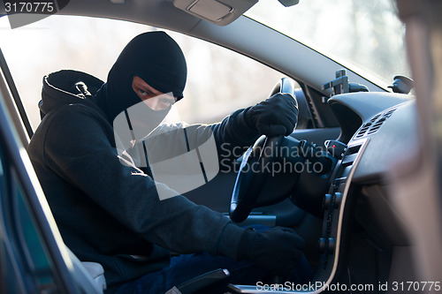 Image of Car thief