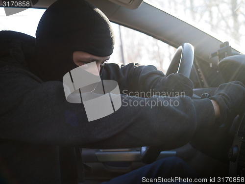 Image of Car thief