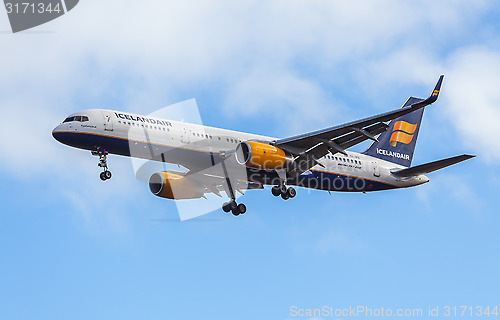 Image of Icelandair Boeing 757-200