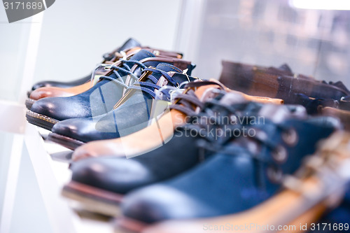 Image of men\'s shoes