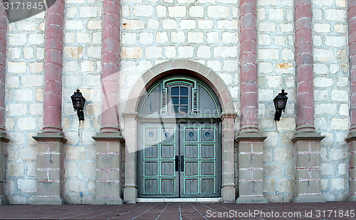 Image of Santa Barbar Mission Entrance