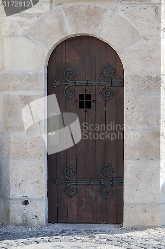 Image of Medieval door.