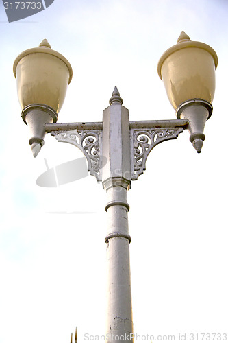 Image of street lamp bangkok thailand  in the sky   palaces  temple   abs