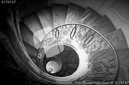 Image of Spiral staircase\r\r