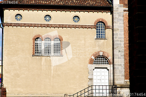 Image of   door  europe  lombardy       in  the milano     window closed 