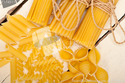 Image of bunch of Italian pasta type