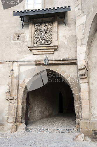 Image of Castle door.