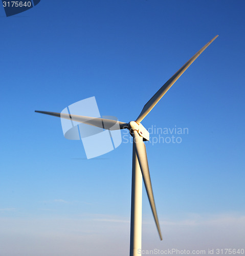 Image of spain     turbines and the sky in  isle of lanzarote  