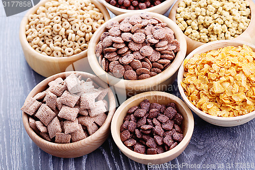 Image of lots of cereals