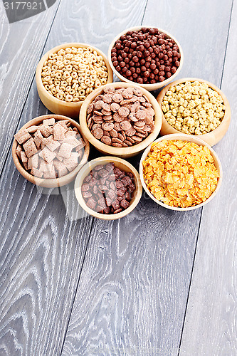 Image of lots of cereals