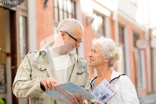 Image of senior couple on city street