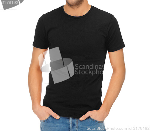 Image of man in blank black t-shirt
