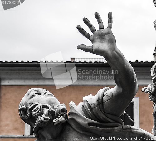Image of Rio de la Plata Statue