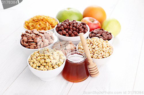 Image of lots of cereals