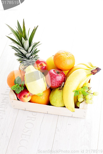 Image of box of fresh fruits