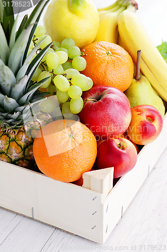 Image of box of fresh fruits