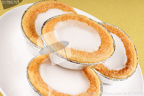 Image of Mini Swedish almond tarts